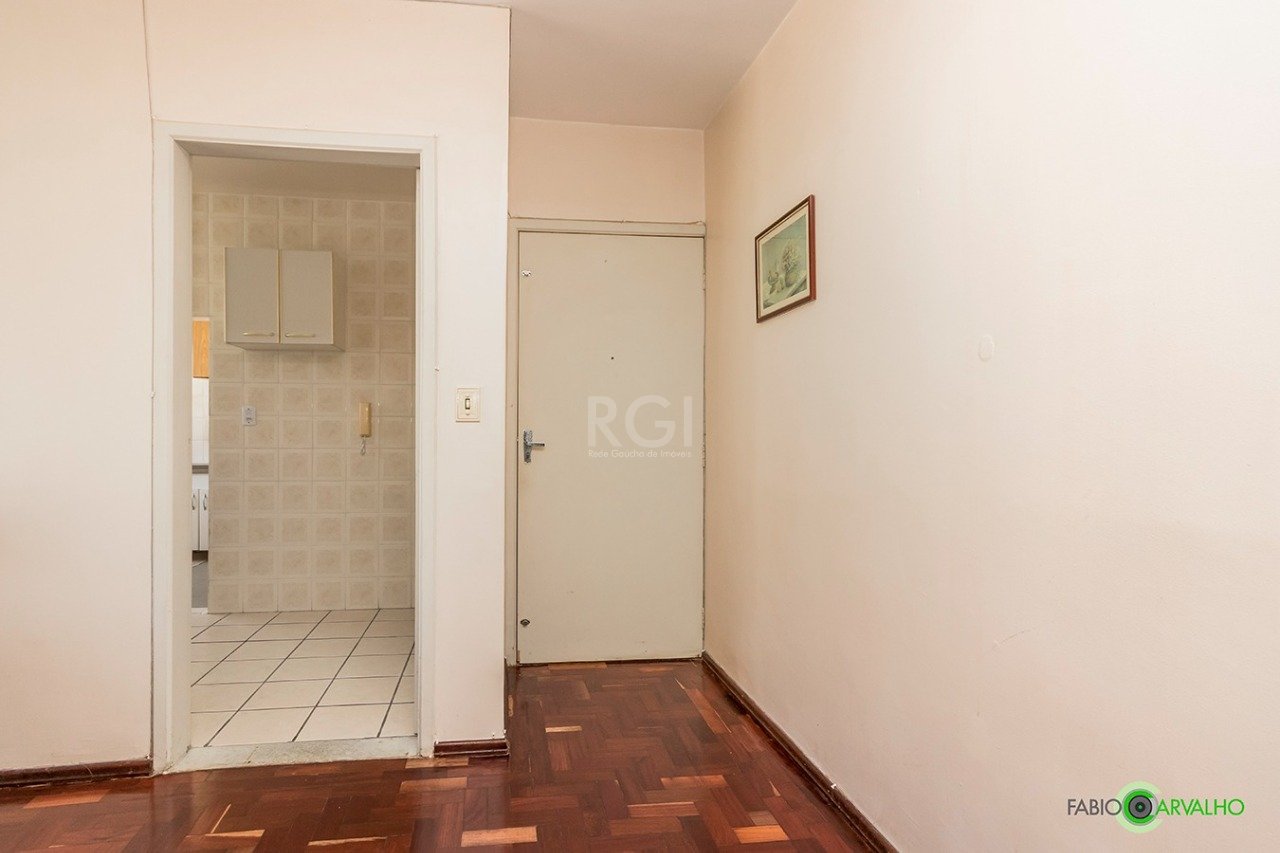 Apartamento à venda com 3 quartos, 85m² - Foto 21