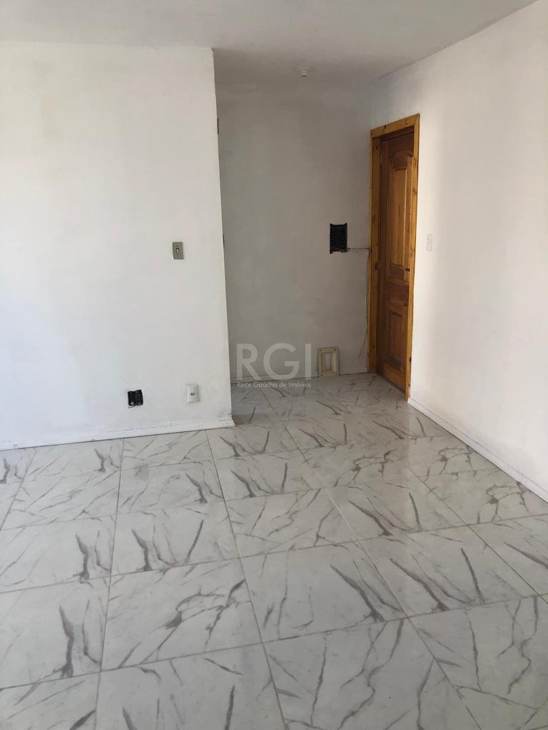 Apartamento à venda com 3 quartos, 78m² - Foto 2