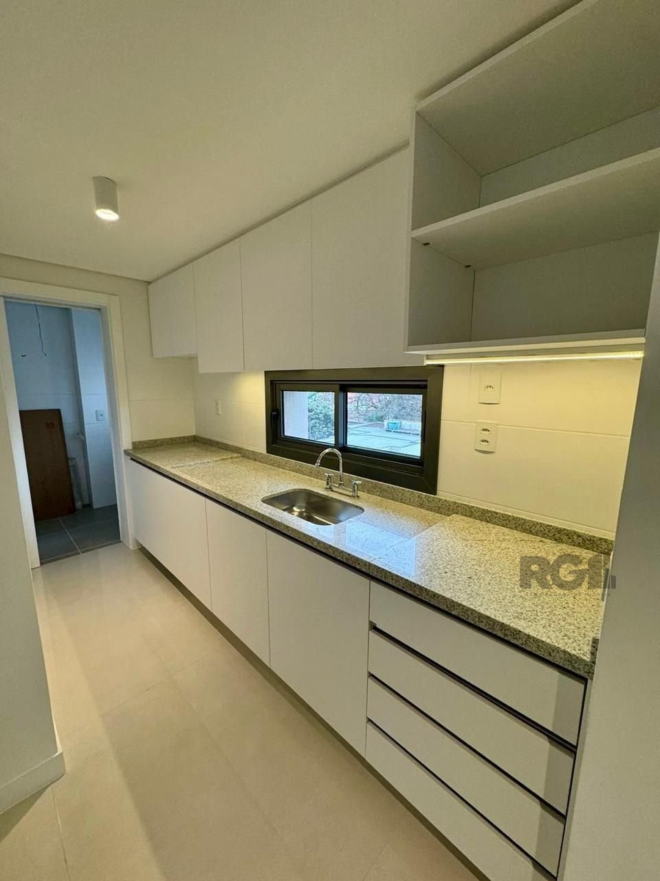 Apartamento à venda com 3 quartos, 123m² - Foto 1