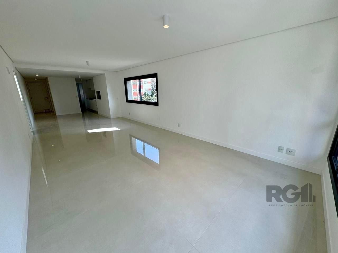 Apartamento à venda com 3 quartos, 123m² - Foto 3