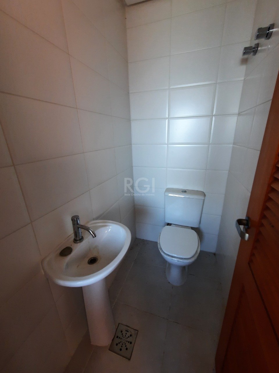 Apartamento à venda com 3 quartos, 121m² - Foto 9