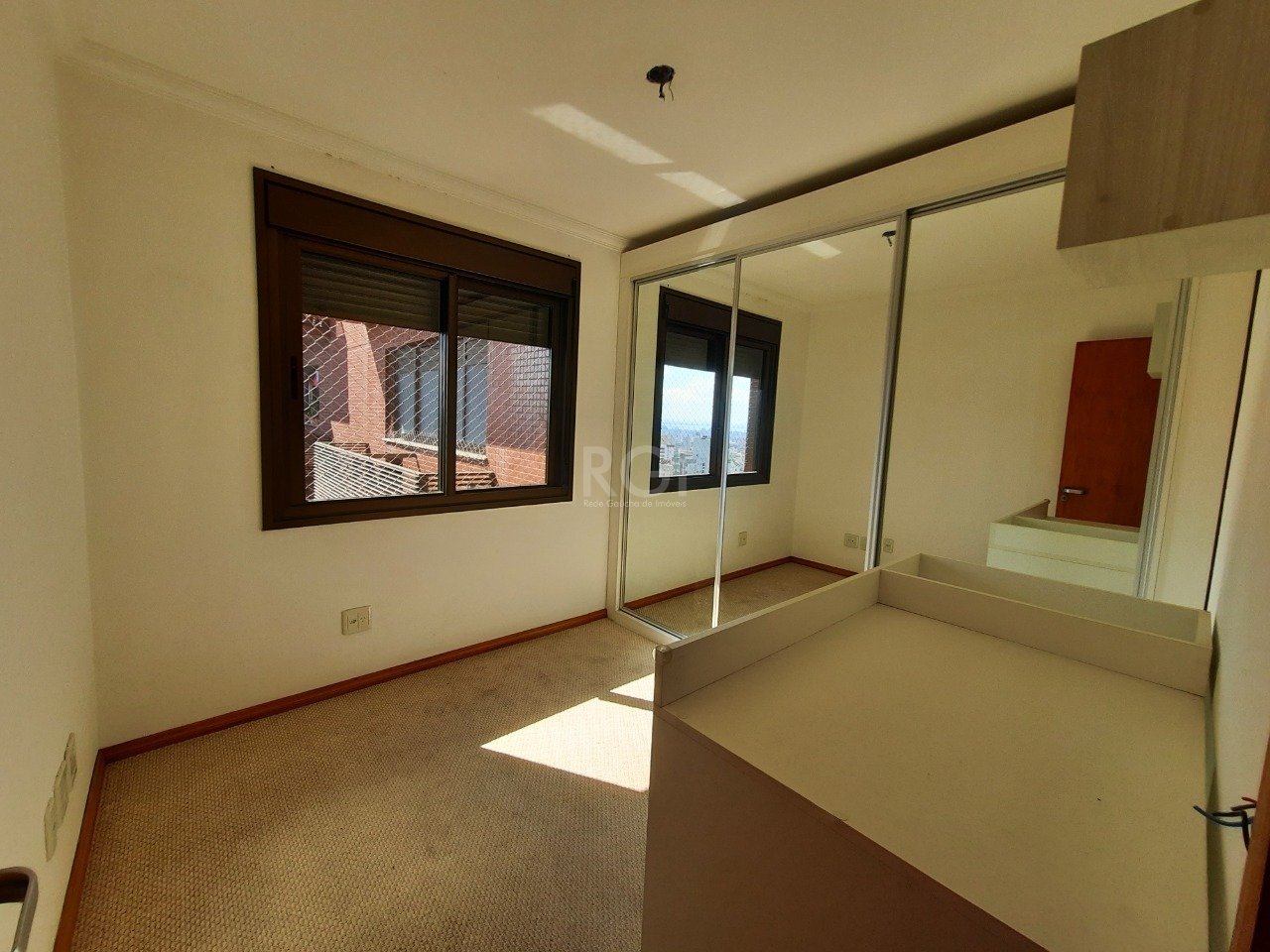 Apartamento à venda com 3 quartos, 121m² - Foto 12