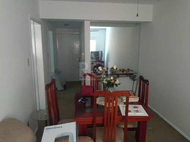 Apartamento à venda com 1 quarto, 43m² - Foto 2