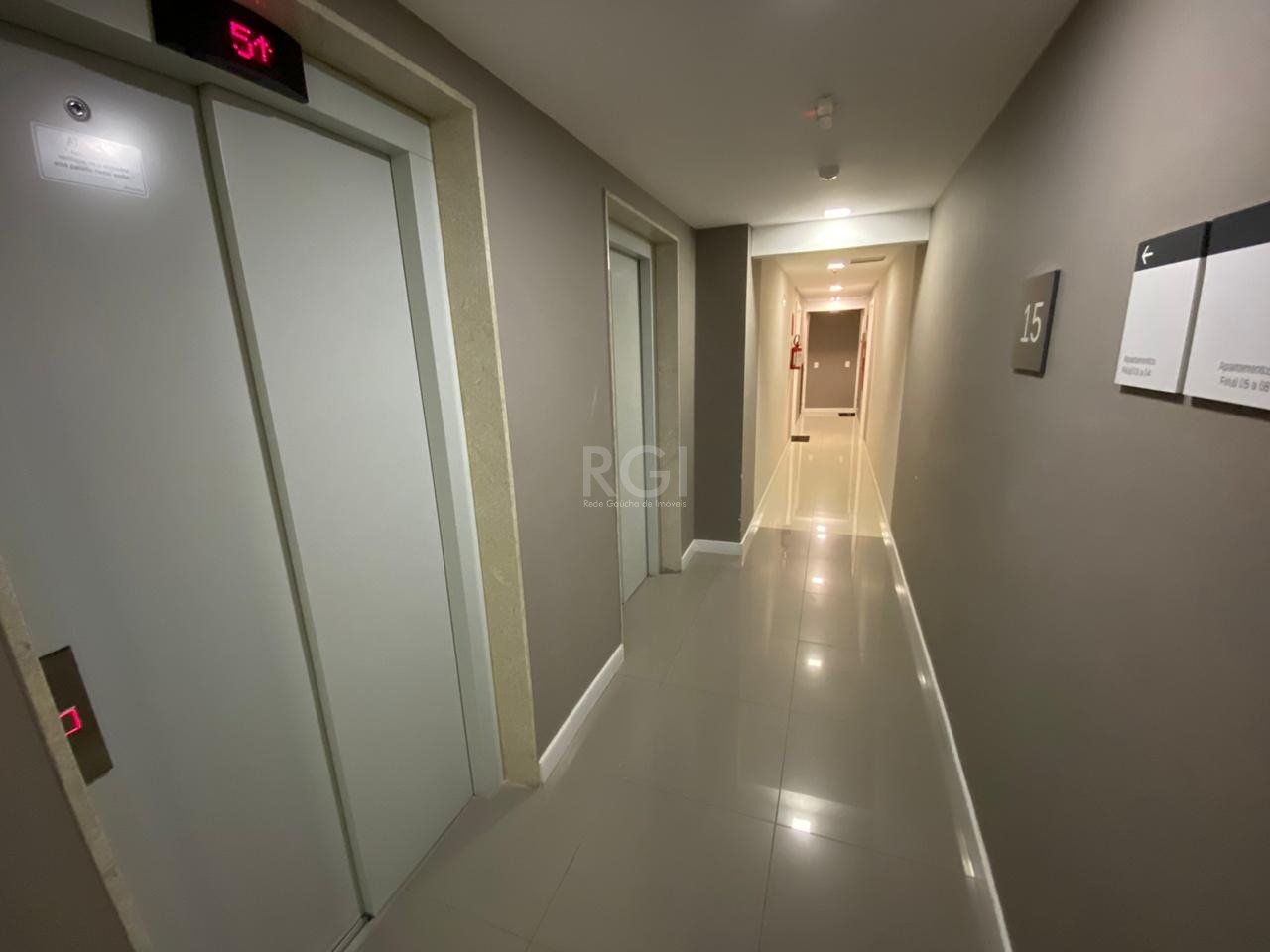 Apartamento à venda com 2 quartos, 60m² - Foto 12