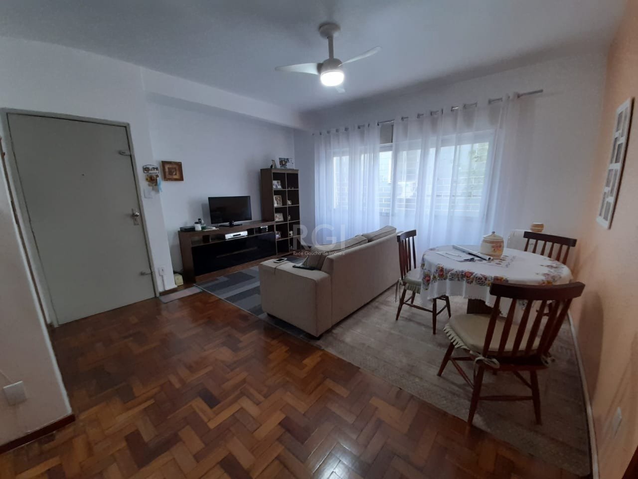 Apartamento à venda com 2 quartos, 76m² - Foto 6