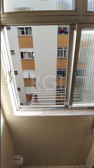 Apartamento à venda com 1 quarto, 42m² - Foto 9