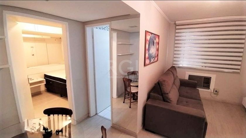 Apartamento à venda com 1 quarto, 42m² - Foto 2