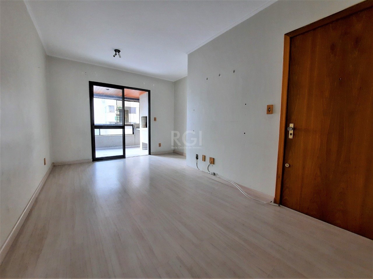 Apartamento à venda com 2 quartos, 71m² - Foto 1