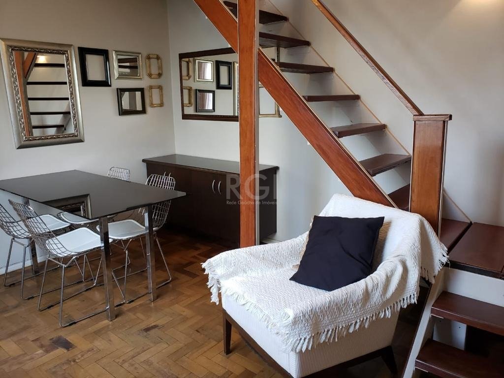 Casa à venda com 3 quartos, 83m² - Foto 3