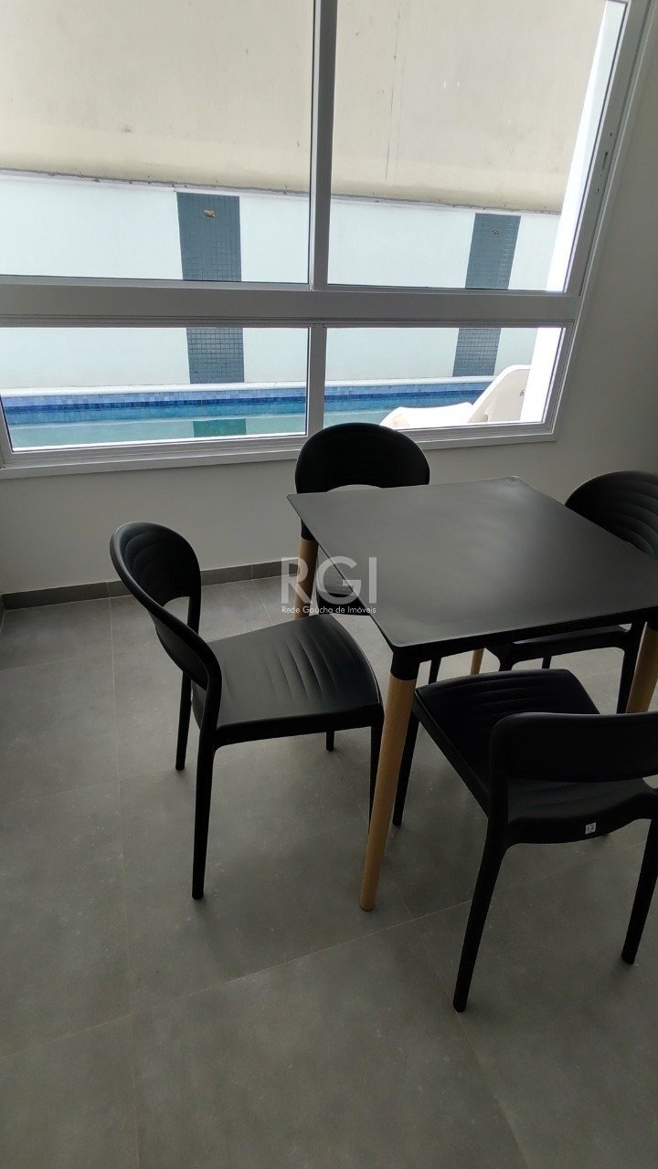 Apartamento à venda com 2 quartos, 62m² - Foto 27