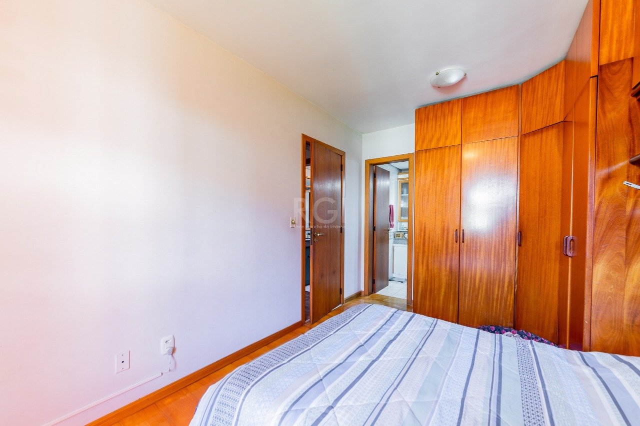 Apartamento à venda com 4 quartos, 130m² - Foto 28