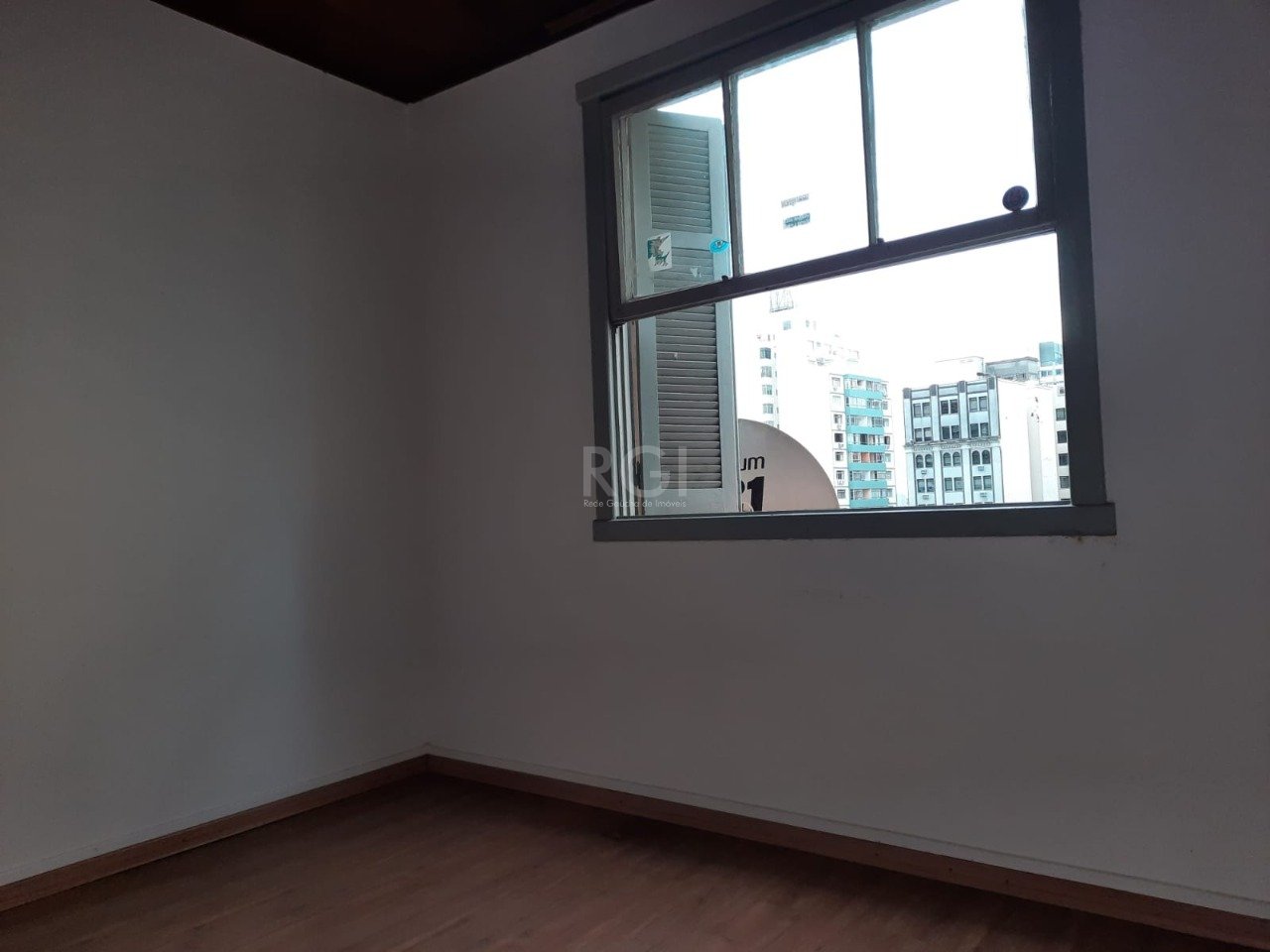 Apartamento à venda com 2 quartos, 60m² - Foto 4