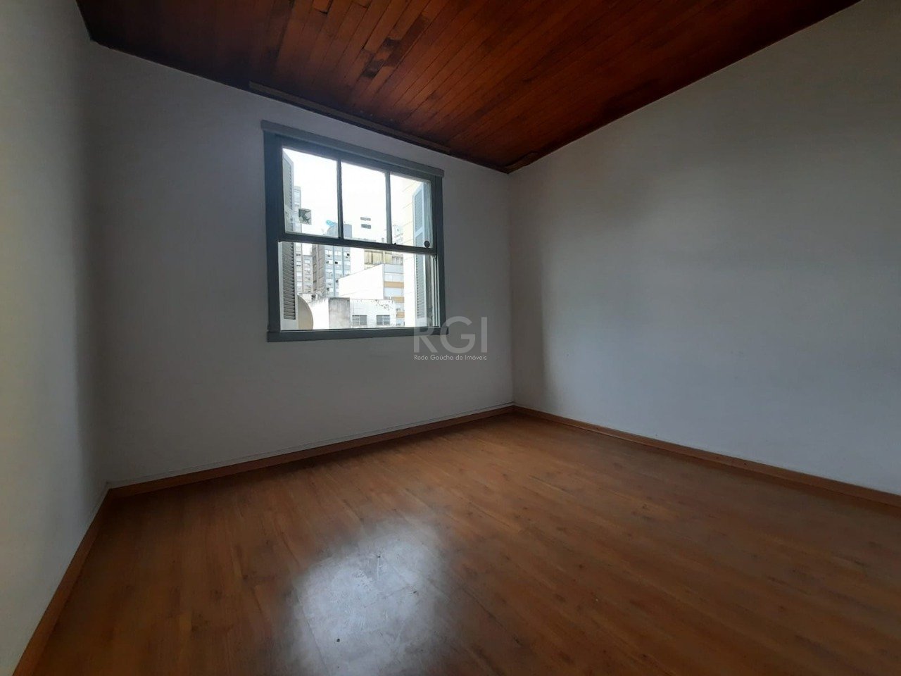 Apartamento à venda com 2 quartos, 60m² - Foto 5