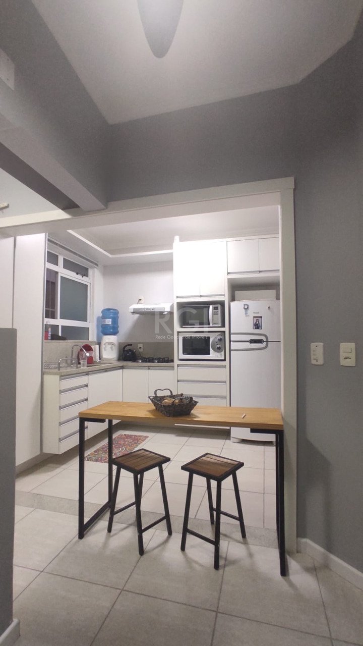 Apartamento à venda com 2 quartos, 73m² - Foto 10