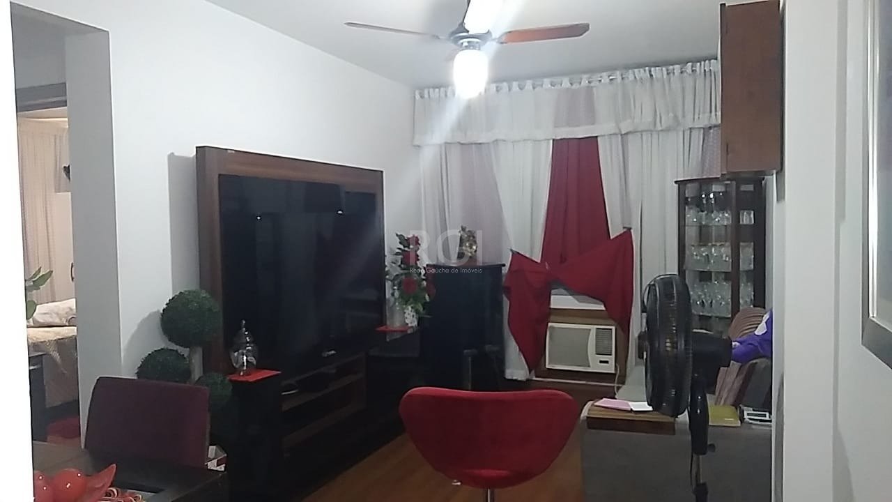 Apartamento à venda com 3 quartos, 60m² - Foto 1