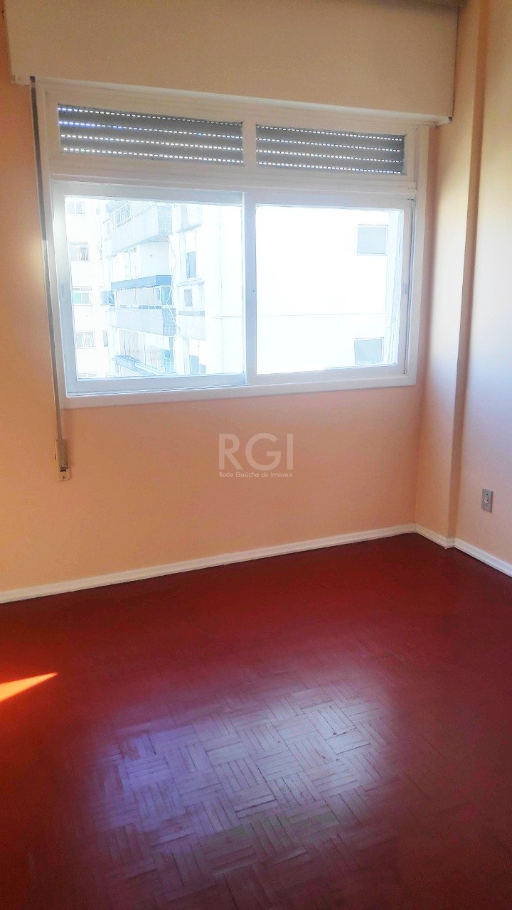 Apartamento à venda com 3 quartos, 151m² - Foto 20