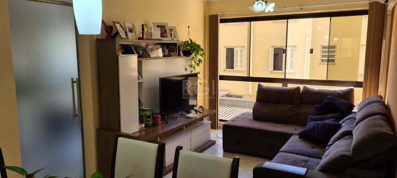 Apartamento à venda com 3 quartos, 85m² - Foto 4