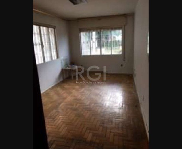 Casa à venda com 2 quartos, 240m² - Foto 3