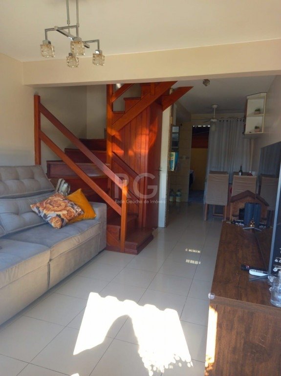 Casa de Condomínio à venda com 3 quartos, 73m² - Foto 2