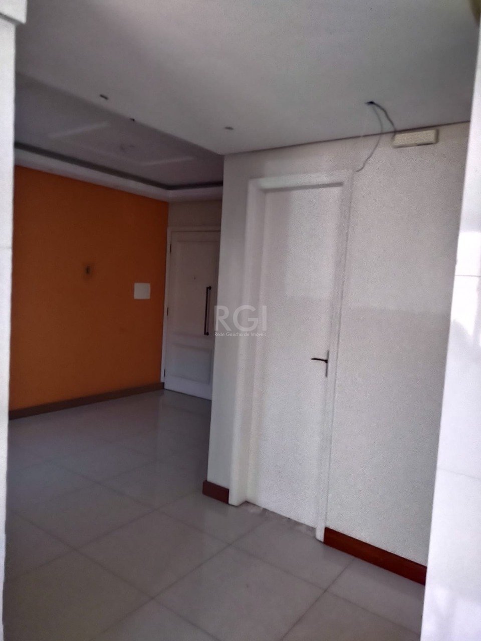 Apartamento à venda com 2 quartos, 47m² - Foto 3