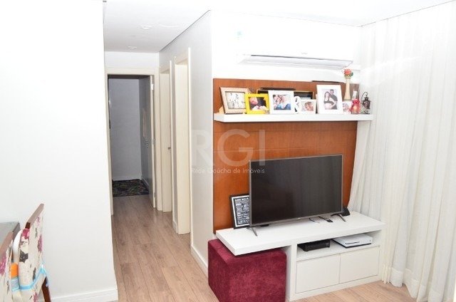 Apartamento à venda com 3 quartos, 72m² - Foto 2