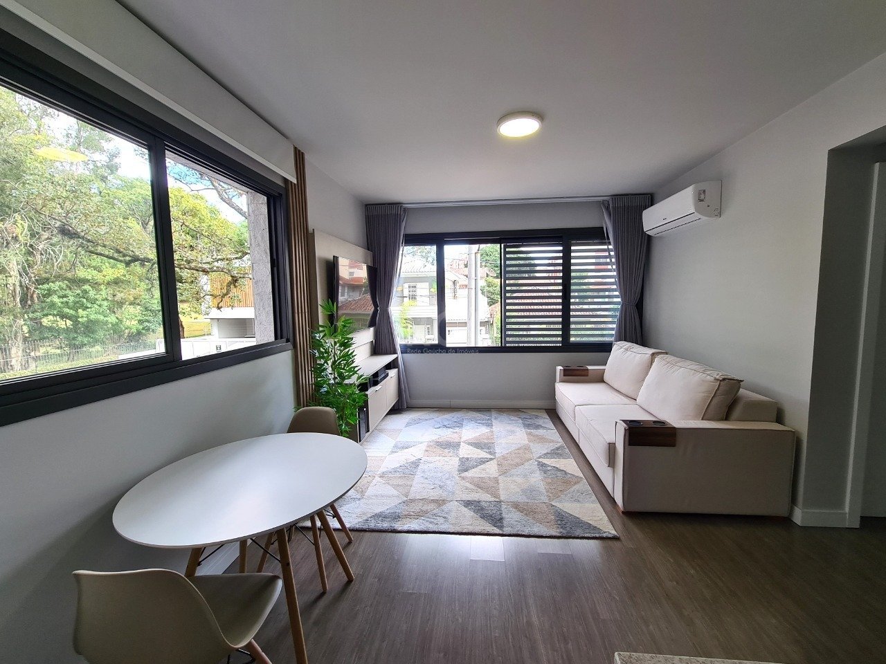 Apartamento à venda com 2 quartos, 56m² - Foto 5